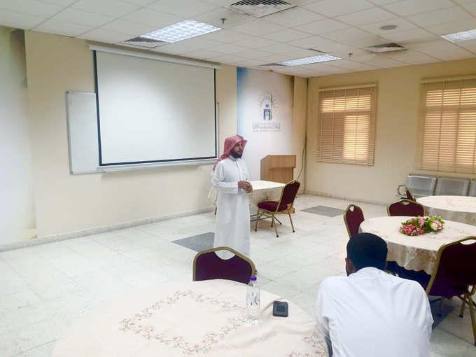 تنفيذ لقاء أكاديمي لطلاب كلية العلوم بالتعاون مع وحدة التوعية الفكرية يوم الخميس 19-10-1446